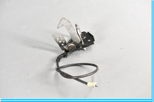 09-17 BMW 650i 750i Front Right Side Hood Lock Latch Striker W/ Cable Oem