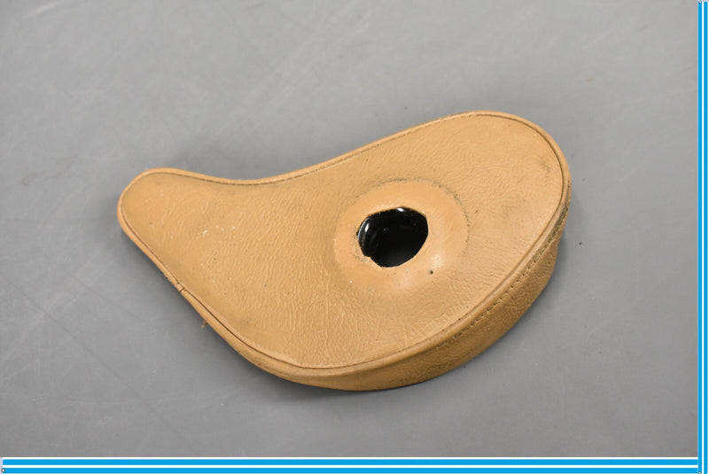 Load image into Gallery viewer, 84-91 Jaguar XJ6 XJS Front Left Driver Side Inner Seat Hinge Cover Oem
