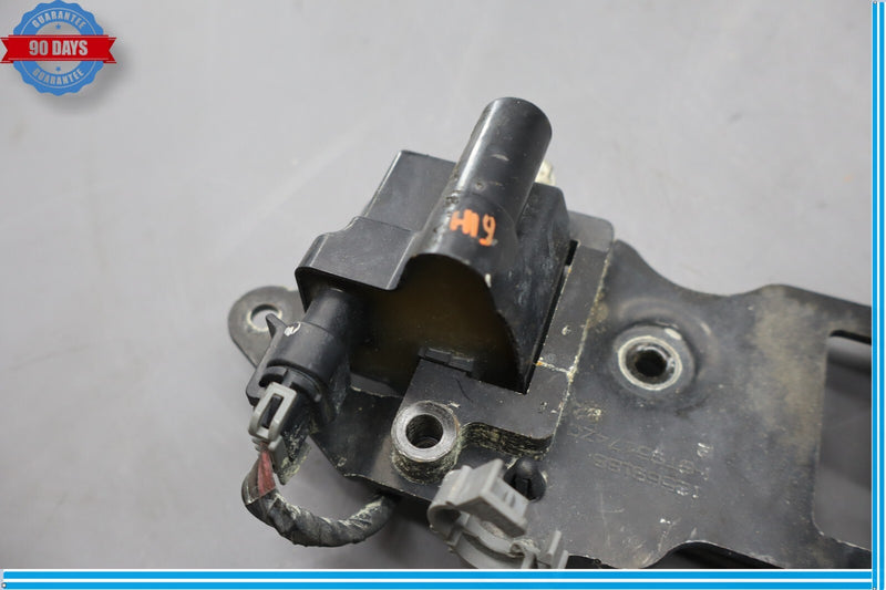 Load image into Gallery viewer, 03-07 Hummer H2 Right Side Engine Ignition Coil Set W/ Bracket Oem
