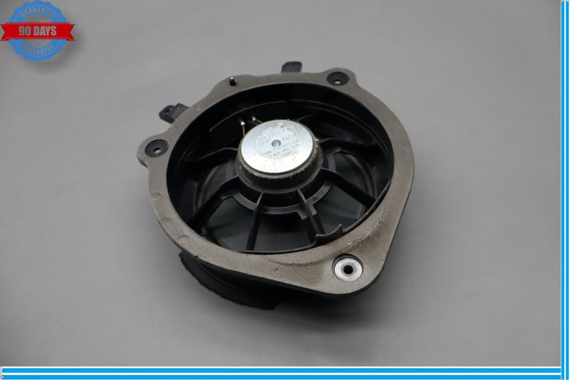 Load image into Gallery viewer, 06-13 Audi A3 Front Left Driver Side Door Audio Sound Speaker 8P0035411 Oem
