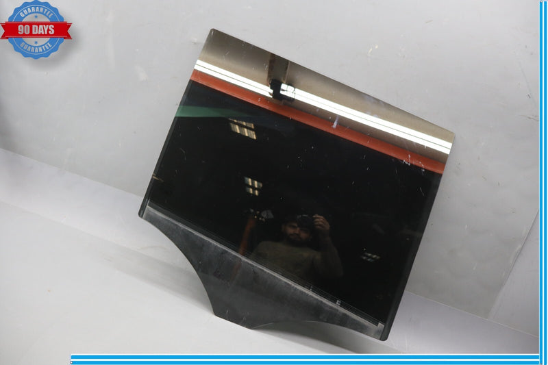 Load image into Gallery viewer, 13-19 Mercedes X166 GL450 GLS550 Rear Right Side Window Glass 1667352610 Oem
