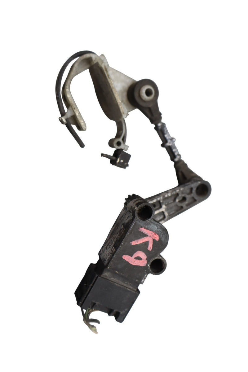 Load image into Gallery viewer, 10-21 Jaguar X152 F-Type Rear Right or Left Suspension Height Level Sensor Oem
