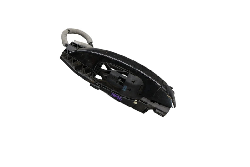 Load image into Gallery viewer, 11-18 Volkswagen VW Touareg Front Right Passenger Side Exterior Door Handle OEM
