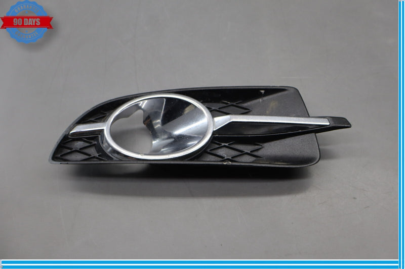 Load image into Gallery viewer, 10-13 Buick Lacrosse CXL Front Right Side Fog Light Lower Outer Grille Trim Oem
