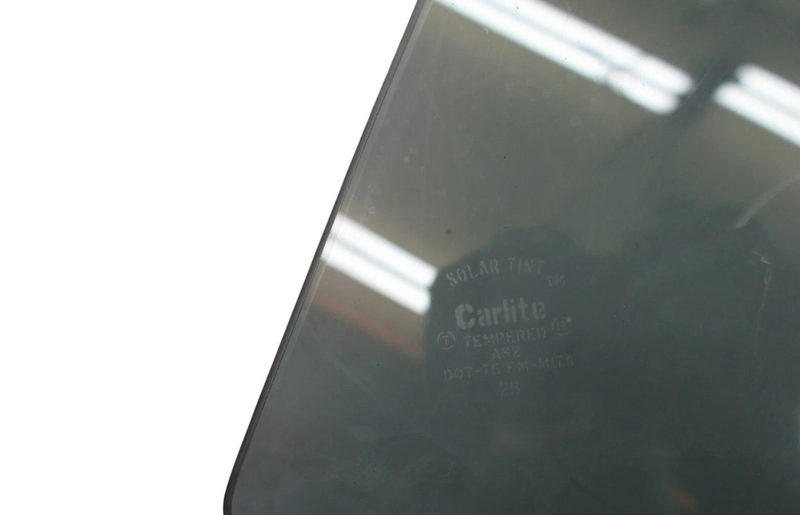 Load image into Gallery viewer, 02-05 Ford Thunderbird Front Right Passenger Side Door Window Auto Glass Oem
