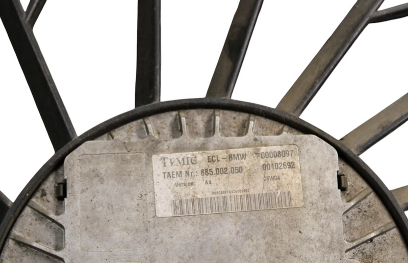 Load image into Gallery viewer, 04-05 BMW 645Ci E64 Engine Motor Radiator Condenser Cooling Fan Assembly Oem

