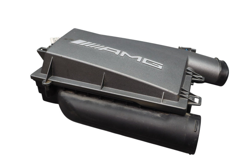Load image into Gallery viewer, 11-19 Mercedes W218 CLS63 AMG Right Passenger Side Air Intake Cleaner Box Oem
