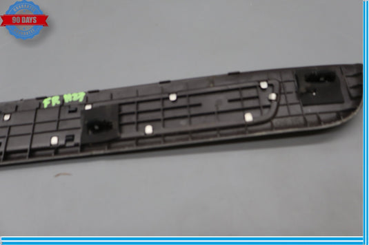 15-16 Hyundai Genesis Front Right Passenger Side Door Sill Scuff Plate Trim Oem