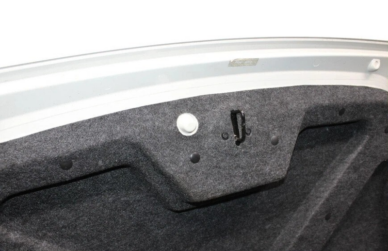 Load image into Gallery viewer, 02-05 Ford Thunderbird Front Hood Bonnet Cover Panel Assembly 1W637640110 Oem
