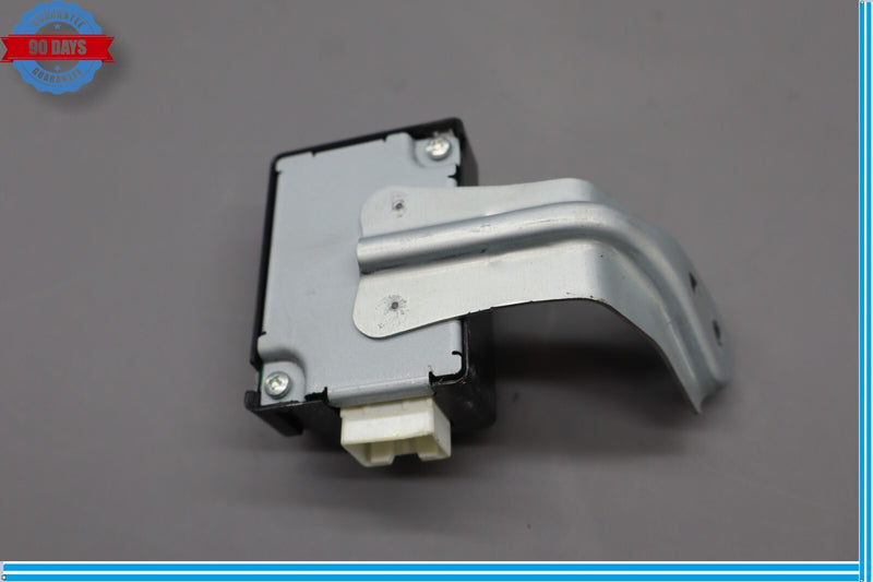 Load image into Gallery viewer, 07-09 Lexus LS460 LS460L Smart Door Control Module Unit 89740-50061 Oem
