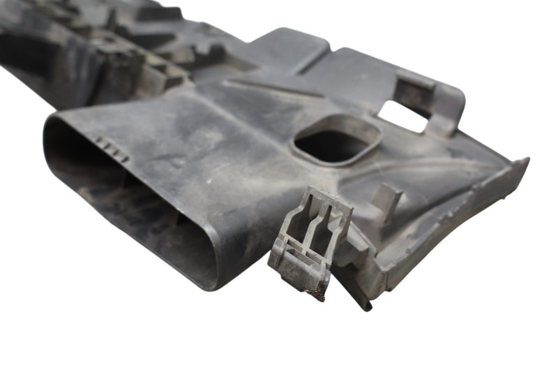 Load image into Gallery viewer, 10-13 Mercedes W212 E350 E400 Front Upper Radiator Support Cover Air Duct Oem
