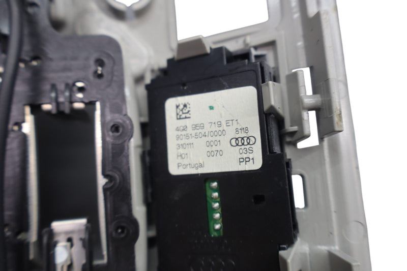 Load image into Gallery viewer, 12-18 Audi A7 Quattro Front Overhead Console Dome Light Lamp Trim Oem
