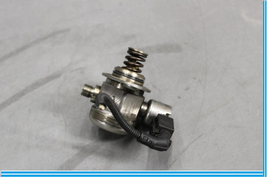 09-12 BMW 750i 750Li F01 F02 F10 High Pressure Fuel Pump 13517595339 Oem