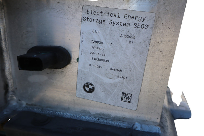 Load image into Gallery viewer, 14-17 BMW i3 I01 Hybrid Engine High Voltage Battery 60Ah 61252353655 Oem
