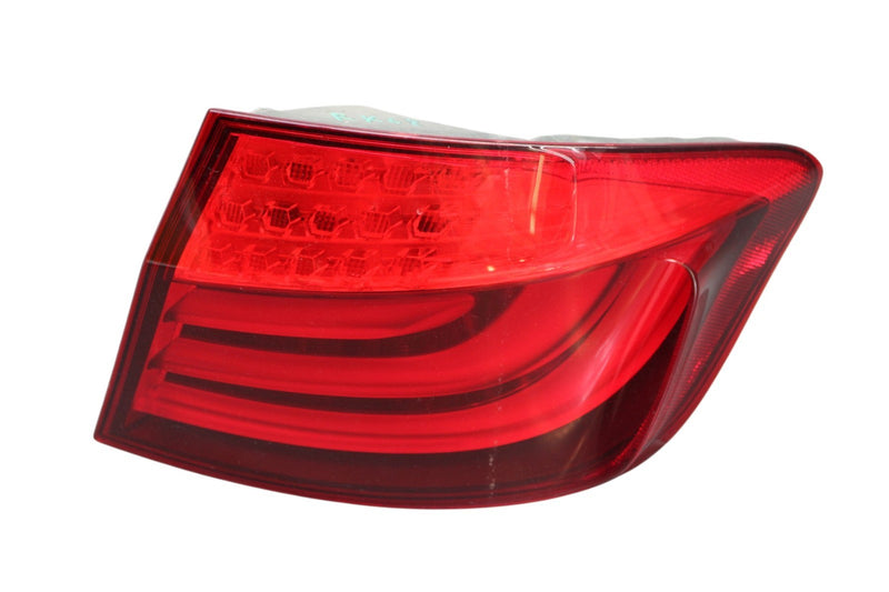 Load image into Gallery viewer, 11-13 BMW 528i 535i 550i xDrive Rear Right Passenger Side Tail Light Lamp Oem
