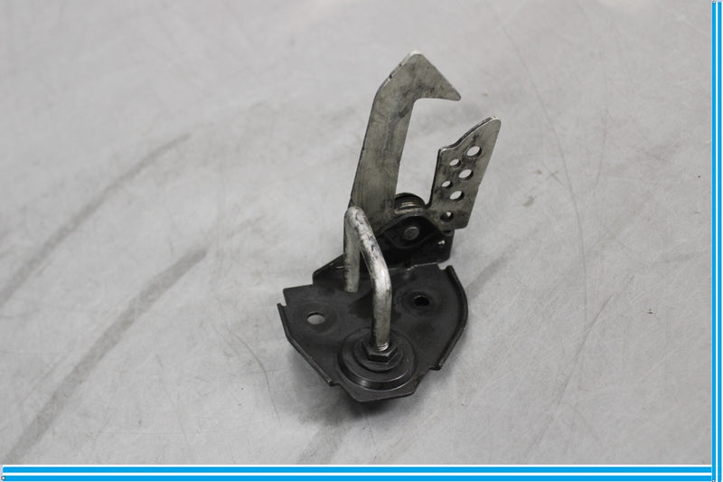 Load image into Gallery viewer, 09-15 BMW 750Li F01 Front Right Passenger Side Bonnet Hood Lock Latch Catch Oem
