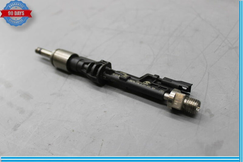 Load image into Gallery viewer, 12-18 BMW 320i 328i 528i F30 Fuel Injector 13647597870 Oem
