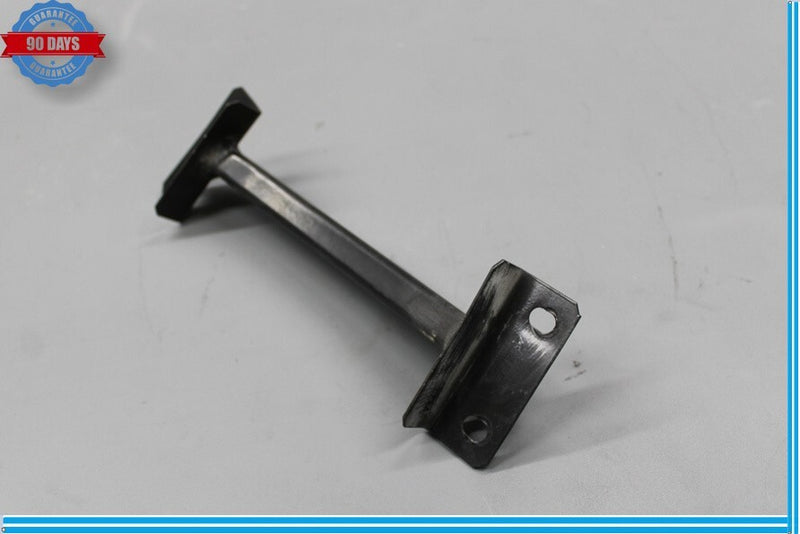 Load image into Gallery viewer, 14-24 Maserati Quattroporte Front Left Or Right Bumper Support Bracket Oem
