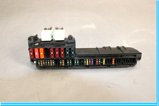 04-05 BMW 645Ci Front Power Distribution Power Relay Box Oem