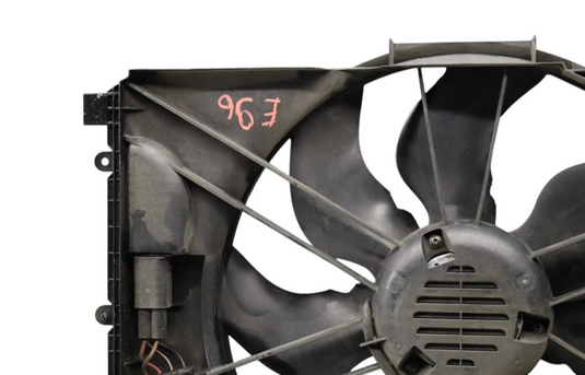06-16 Mercedes E350 C300 C350 Engine Radiator Cooling Fan Motor Assembly Oem
