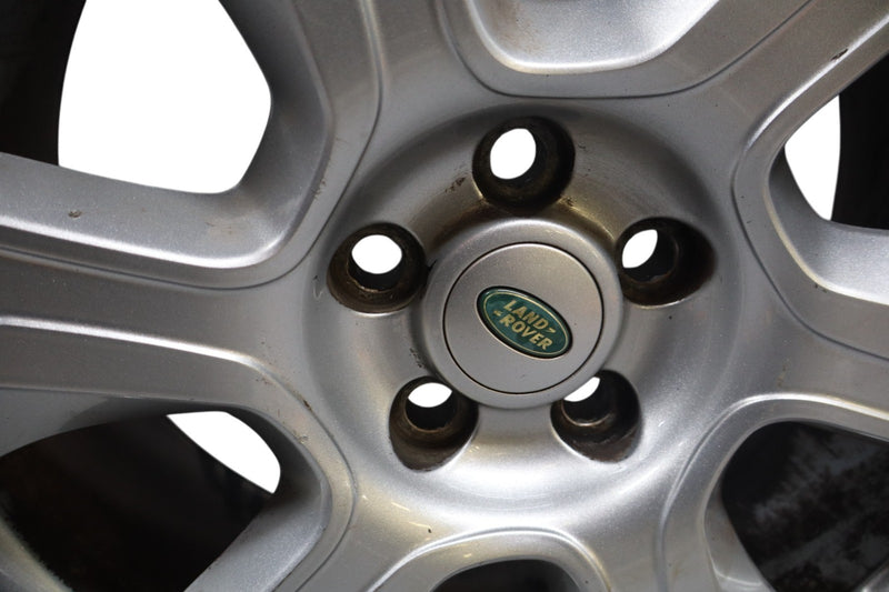 Load image into Gallery viewer, 13-22 Land Rover Range Rover 21" Alloy Wheel Rim 21x9.5 6 Spoke EPLA1007BA Oem
