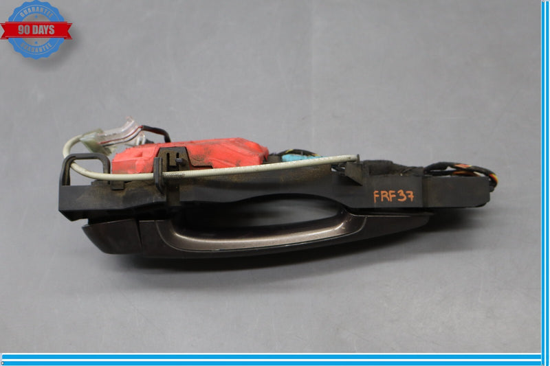 Load image into Gallery viewer, 12-18 BMW 320i 328i F30 Front Right Passenger Side Exterior Door Handle Oem
