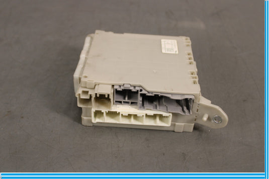 07-09 Lexus LS460 Rear Trunk Lid Junction Block Fuse Box 8267050091 Oem