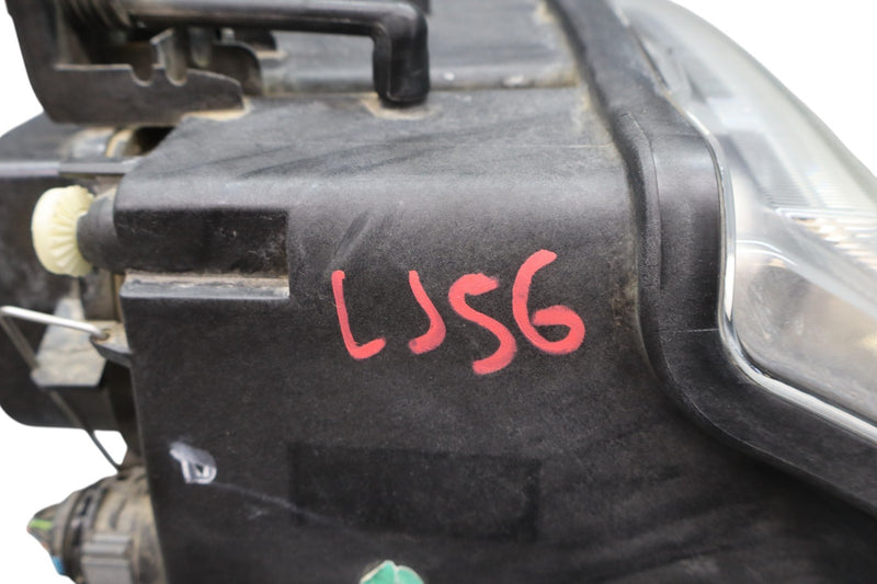 Load image into Gallery viewer, 03-08 Maserati Quattroporte M139 Front Left Side Xenon Headlight Lamp Oem
