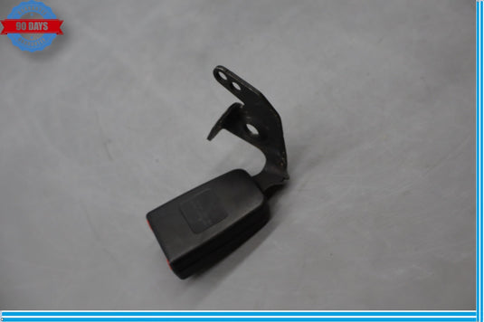 08-14 Mercedes C300 C350 W204 Rear Right Seat Belt Seatbelt Buckle Oem