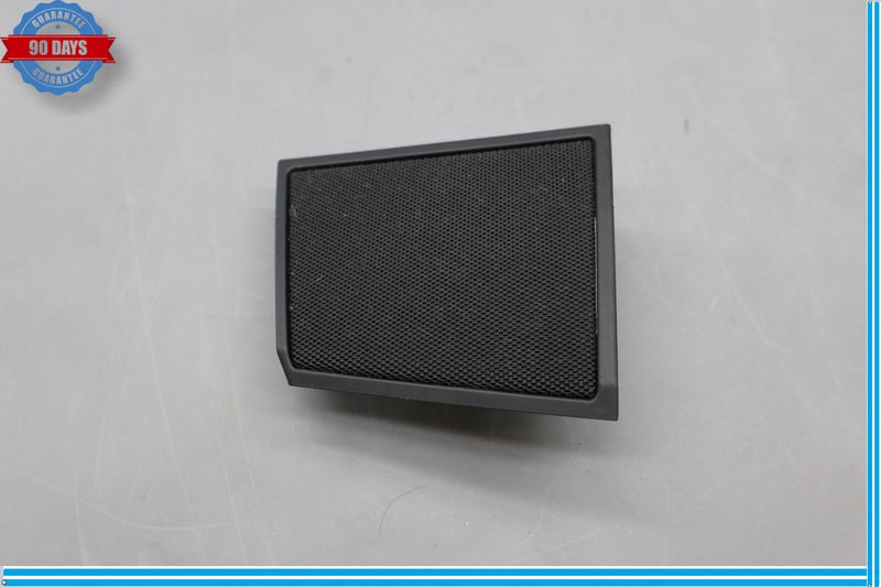 Load image into Gallery viewer, 14-17 Maserati Ghibli Front Right Passenger Side Dash Tweeter Speaker Cover Oem
