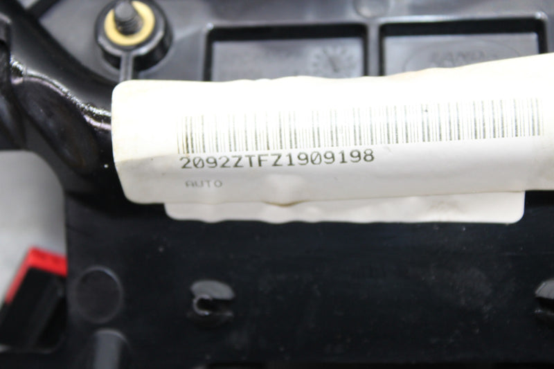 Load image into Gallery viewer, 12-16 LR Range Rover Evoque L538 Auto Transmission Gear Shift Shifter Oem
