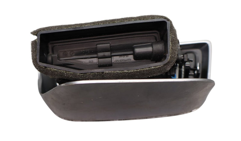 Load image into Gallery viewer, 11-18 Porsche Cayenne S 958 Center Console Rear Right A/C Air Vent Grille Oem
