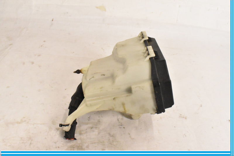 Load image into Gallery viewer, ENGINE BAY RELAY FUSE BOX ASSEMBLY OEM 2015-2020 C300 C400 C450 C43 W205

