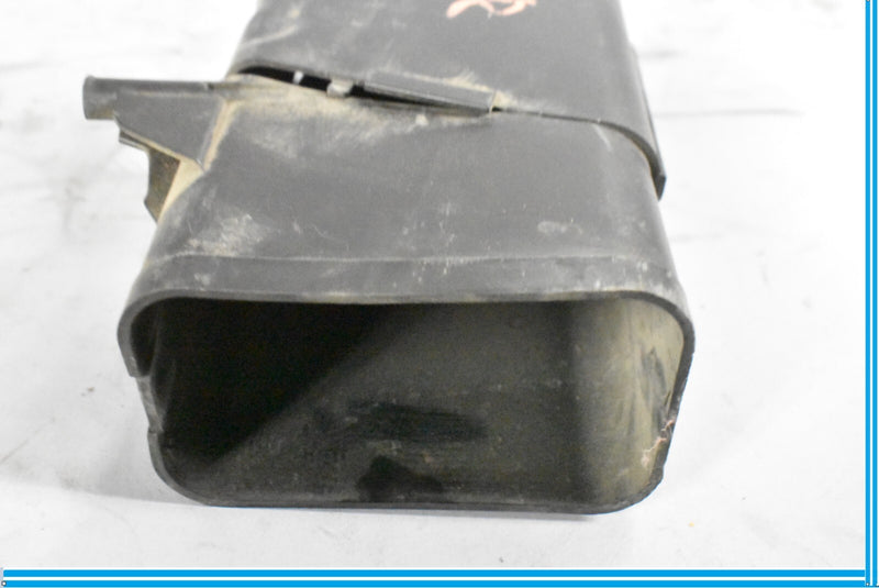 Load image into Gallery viewer, 2009-2015 BMW 750LI F02 Front Right Passenger Engine Air Intake Duct Channel Oem
