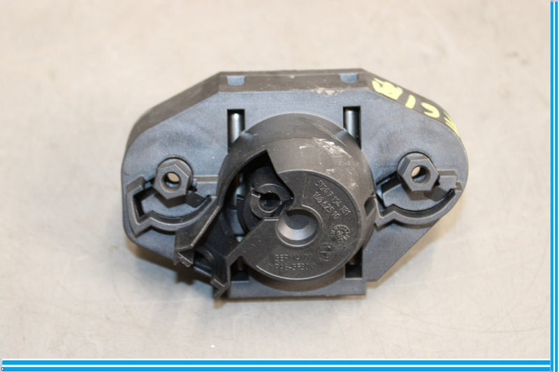 Load image into Gallery viewer, 09-15 BMW 750Li F01 F02 Trunk Deck Lid Lock Cylinder Oem
