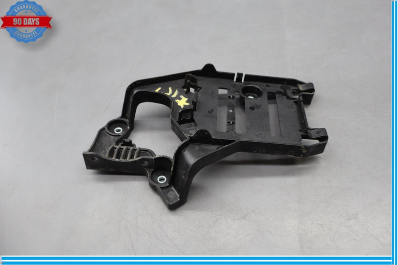 Load image into Gallery viewer, 14-21 BMW i3 i3s Left Side Anti Theft Alarm Siren Horn Signal Bracket Oem
