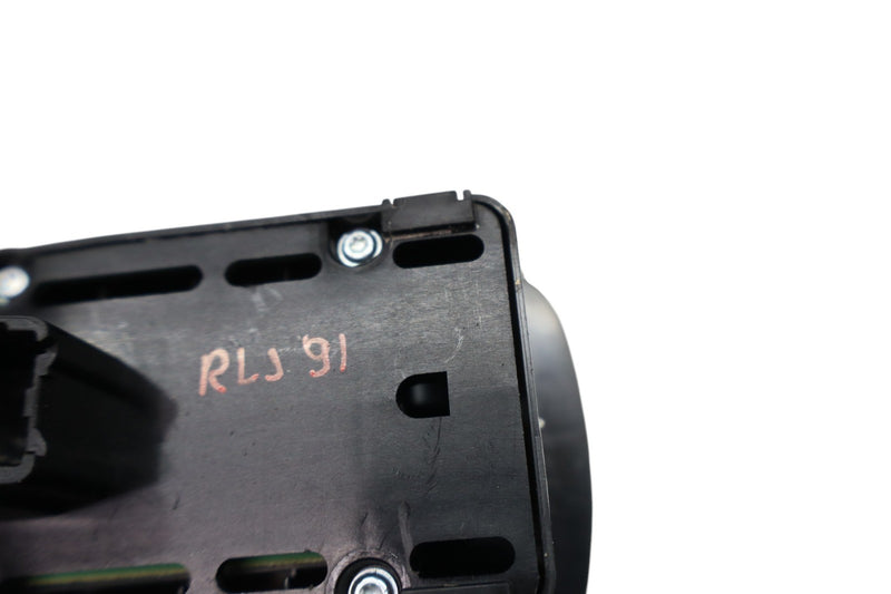 Load image into Gallery viewer, 14-22 Maserati Quattroporte Ghibli Rear Left Driver Side Door Window Control Oem
