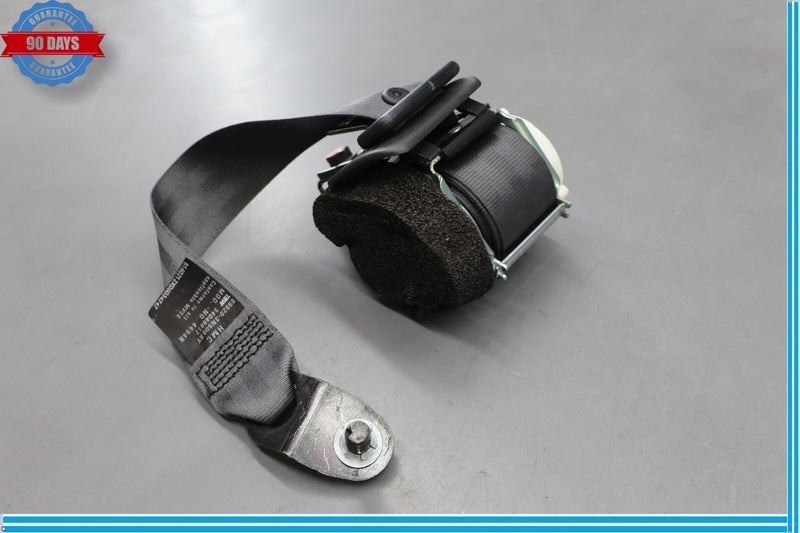 Load image into Gallery viewer, 11-16 Hyundai Equus Rear Right Passenger Side Seatbelt Seat Belt Retractor Oem

