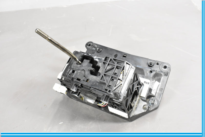 Load image into Gallery viewer, 07-09 Lexus LS460 XF40 Automatic Transmission Gear Shifter Selector Oem
