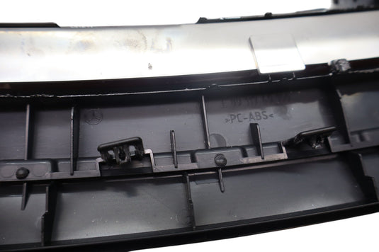 12-18 Mercedes W218 CLS63 CLS400 Rear 3RD Third Brake Stop Light Trim Black Oem