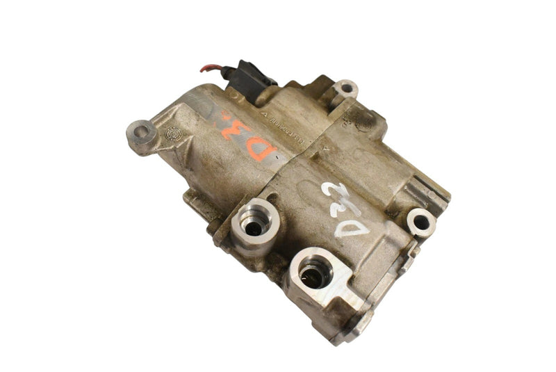 Load image into Gallery viewer, 10-13 Mercedes S400 W221 Hybrid Converter Housing Oil Pump 2212700397 OEM
