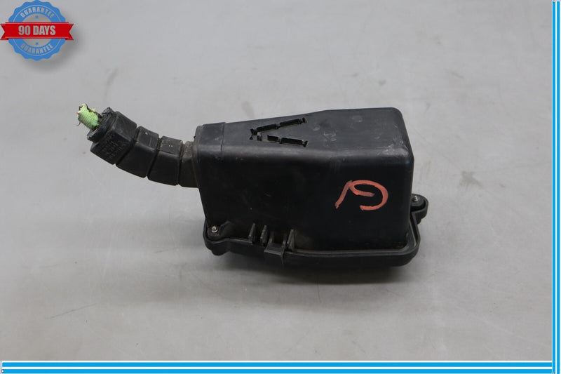 Load image into Gallery viewer, 10-16 Porsche Panamera 970 Engine Compartment Fuse Box W/ Cover Oem
