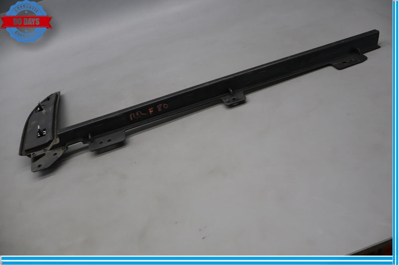 Load image into Gallery viewer, 07-17 GMC Acadia Demali Rear Right Passenger Side Inner Corner Glass Cap Oem
