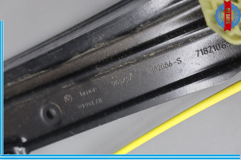 Load image into Gallery viewer, 09-15 BMW 740i 750Li xDrive Front Right Side Door Window Motor Regulator Oem
