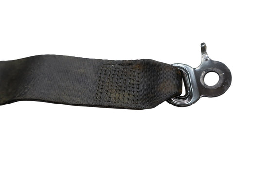 09-15 BMW 740i 750Li xDrive Rear Center Lower 2nd Row Seat Belt Buckle Oem