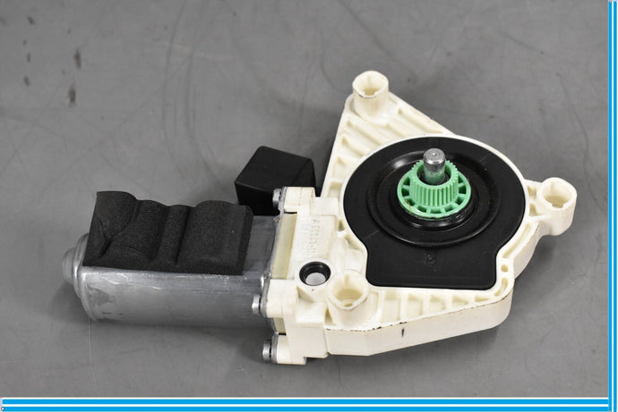 14-18 Mercedes CLA250 C117 Rear Right Side Door Window Regulator Motor Oem