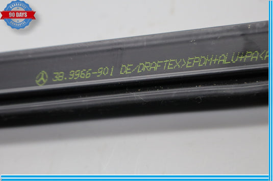 08-14 Mercedes W204 C350 Front Right Side Door Window Glass Rubber Seal Oem