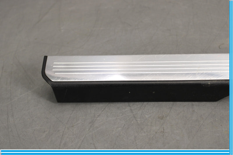 Load image into Gallery viewer, 07-13 Mercedes S550 S600 Rear Right Passenger Side Molding Strip Chrome Oem
