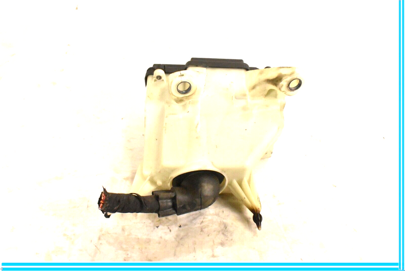 Load image into Gallery viewer, ENGINE BAY RELAY FUSE BOX ASSEMBLY OEM 2015-2020 C300 C400 C450 C43 W205
