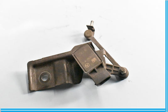 03-06 Mercedes S55 AMG Front Left Suspension Level Height Sensor Bracket Oem